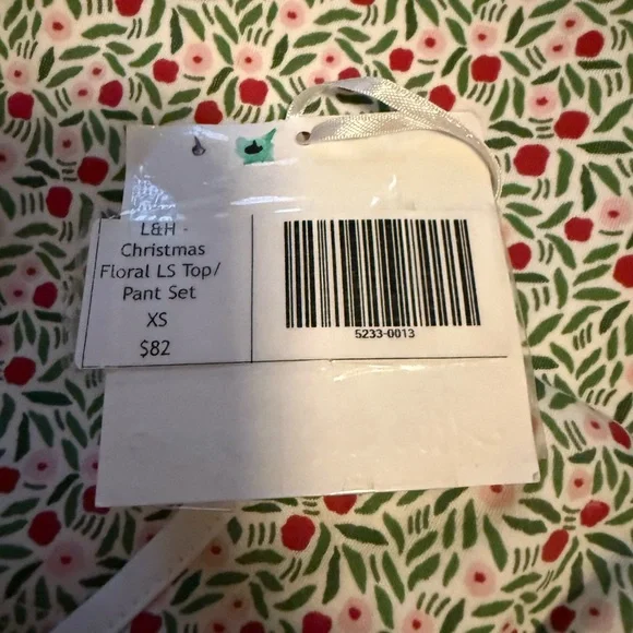 Floral Pajama Set with Button Detail like lake or boutique brands - Picture 4 of 4